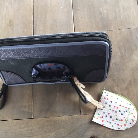 Skunkfunk wallet vegan leather. Designed in Basque Country. - Picture 4 of 8